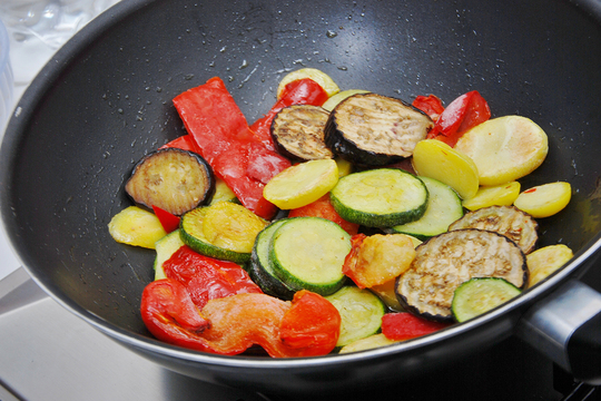 Як бланшувати овочі перед заморожуванням