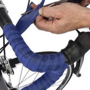 Велосипеди обов'язково оснащуються спеціальною ручкою, яка повинна привносити комфорт при поїздці для велосипедиста