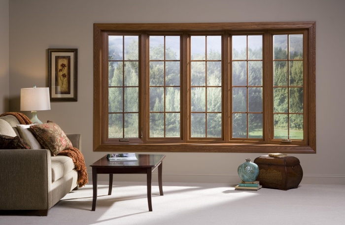 Унікальні властивості деревного матеріалу незамінні і є найбільш підходящими у виробництві віконних виробів